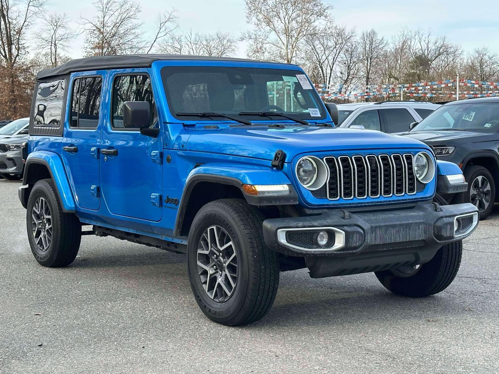 2025 Jeep Wrangler 4-Door Sahara's photo