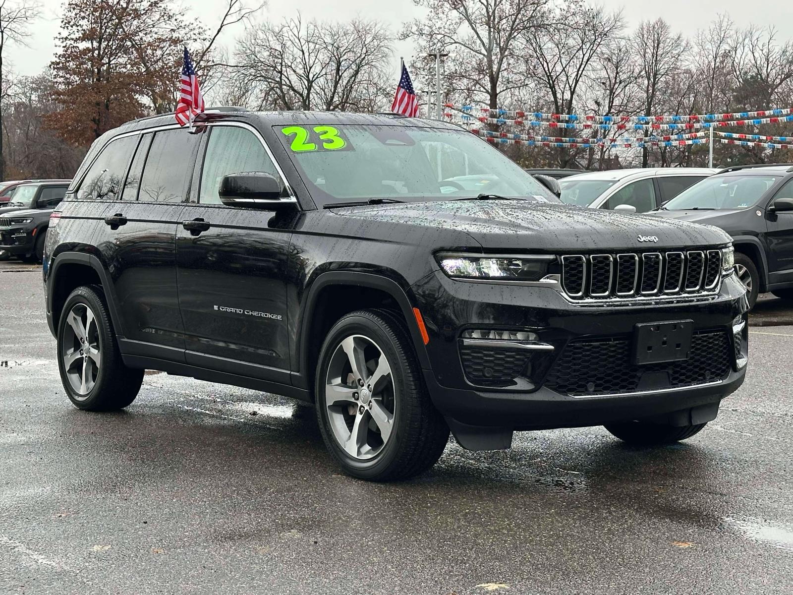 2023 Jeep Grand Cherokee Limited's photo