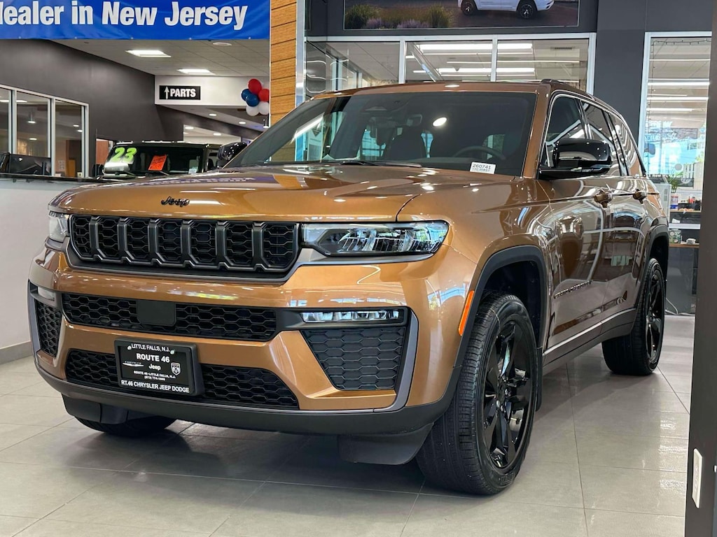 New 2026 Jeep Grand Cherokee LIMITED 4X4 Sport Utility