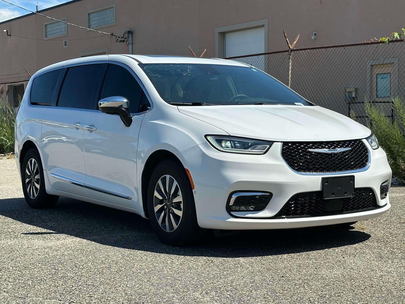 2023 Chrysler Pacifica
