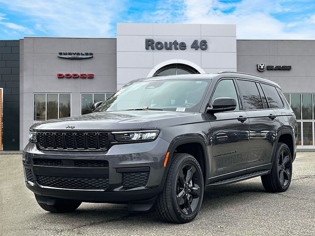 Used 2024 Jeep Grand Cherokee L Altitude X 4x4 Sport Utility