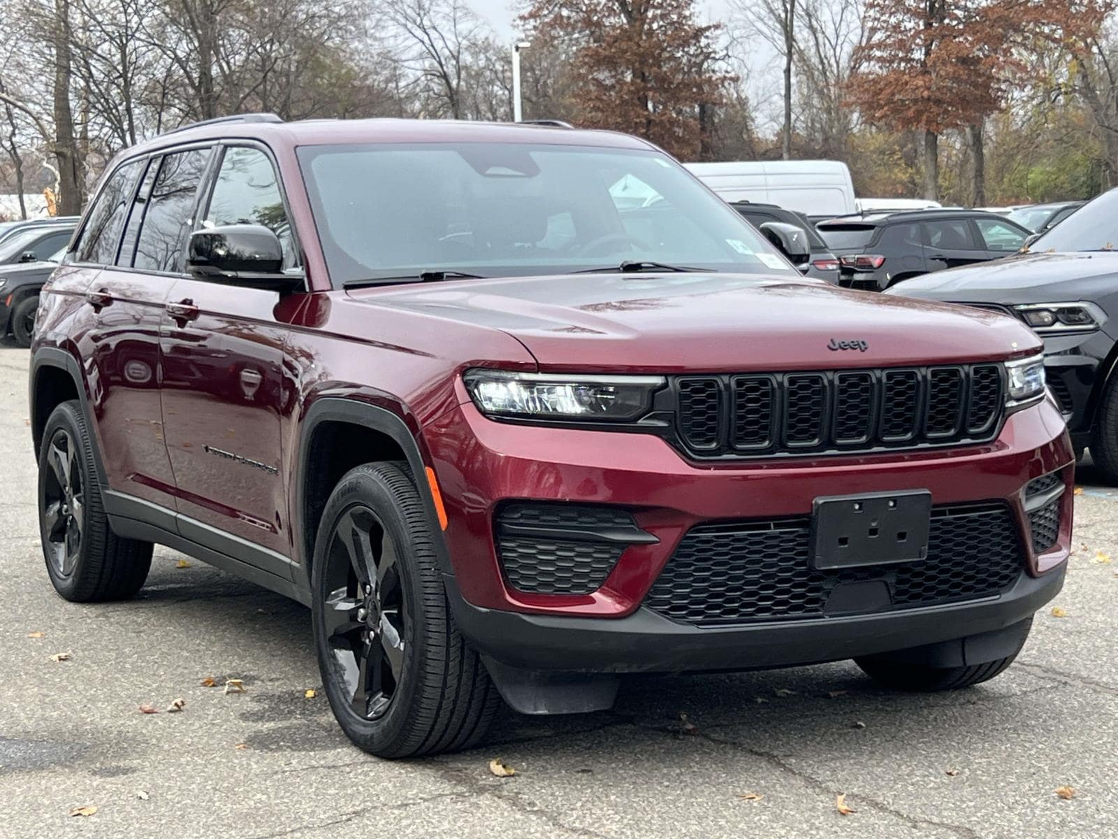 2023 Jeep Grand Cherokee Altitude's photo