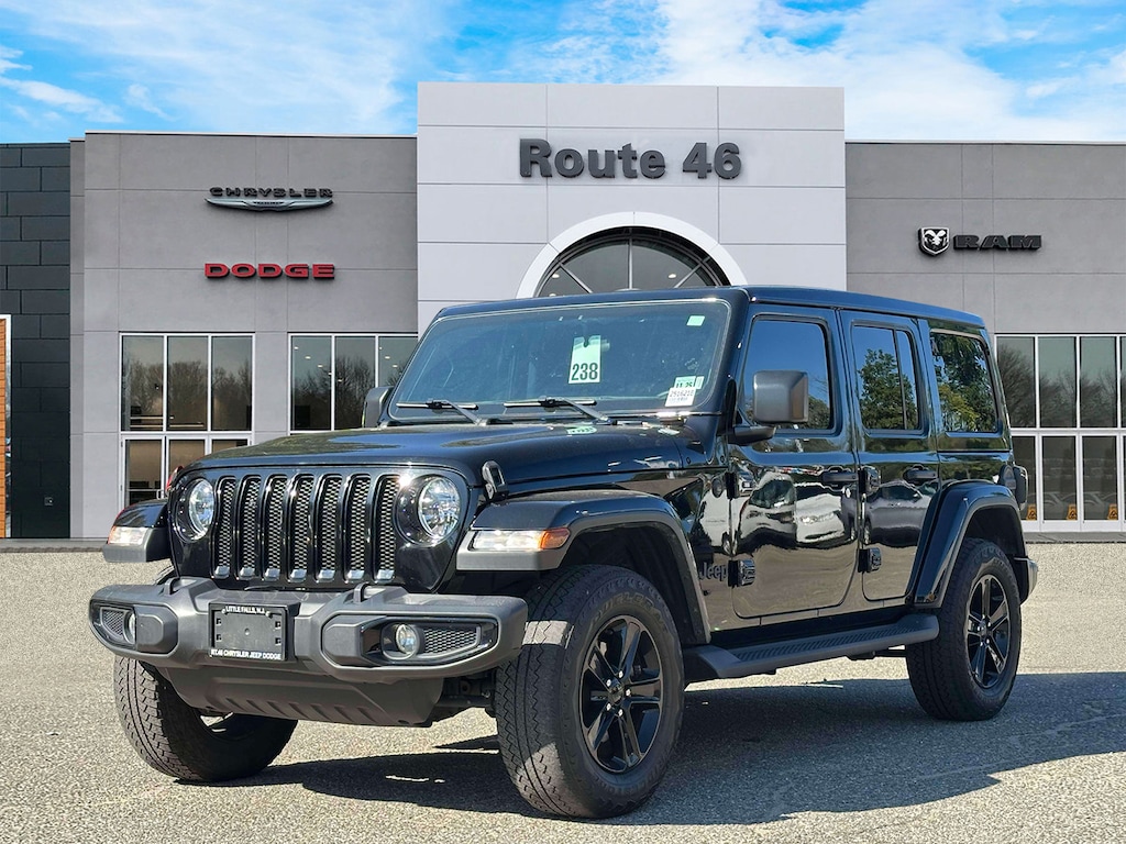 Used 2021 Jeep Wrangler Unlimited Sahara Altitude 4x4 Sport Utility