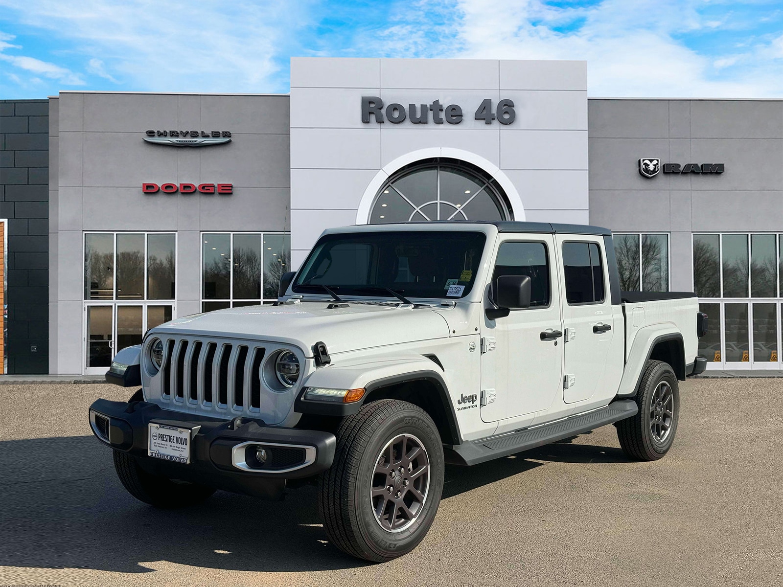 Used 2021 Jeep Gladiator Overland with VIN 1C6HJTFG1ML537199 for sale in Little Falls, NJ