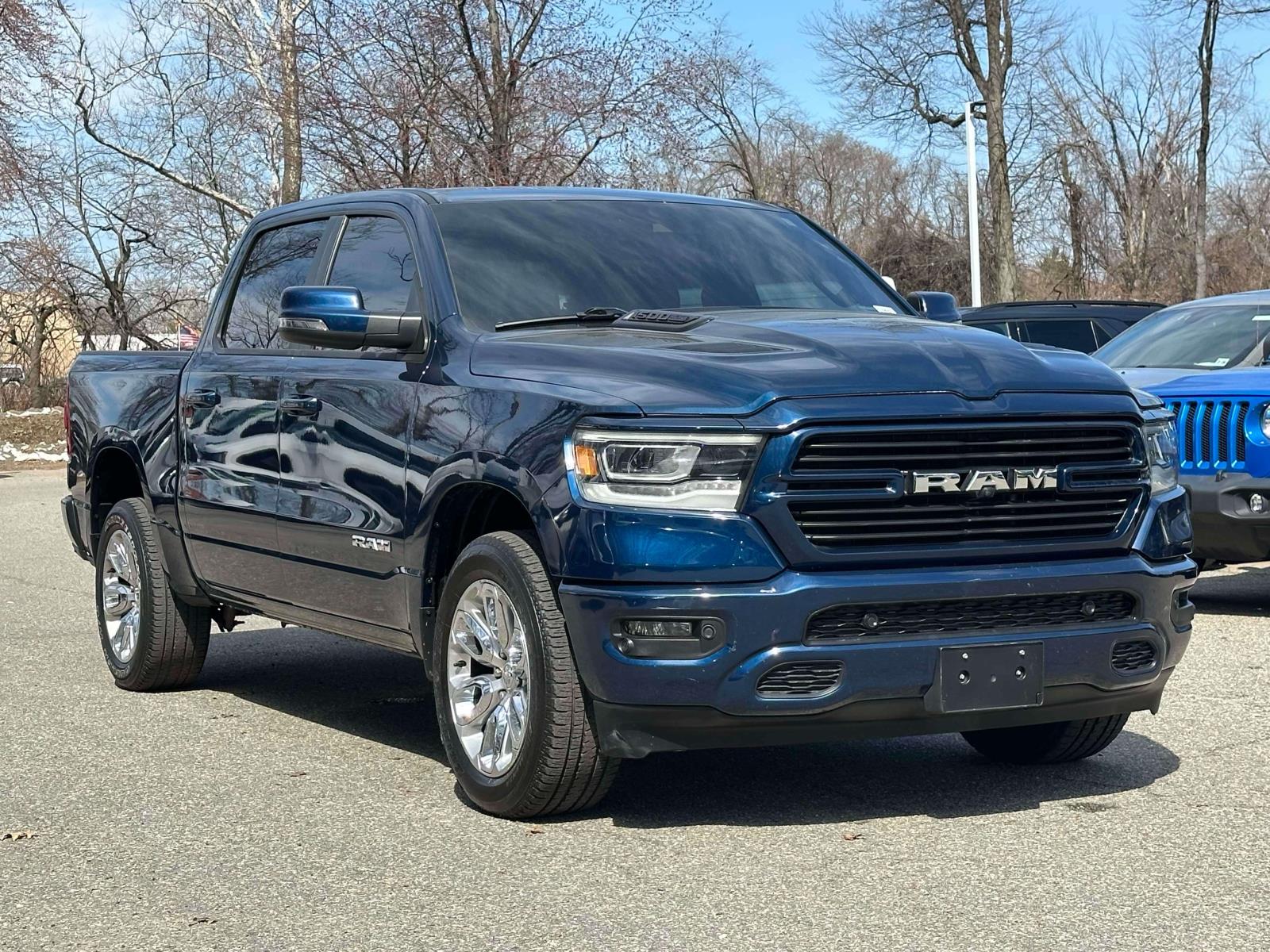 2023 RAM 1500 Laramie 4x4 Crew Cab 5'7's photo
