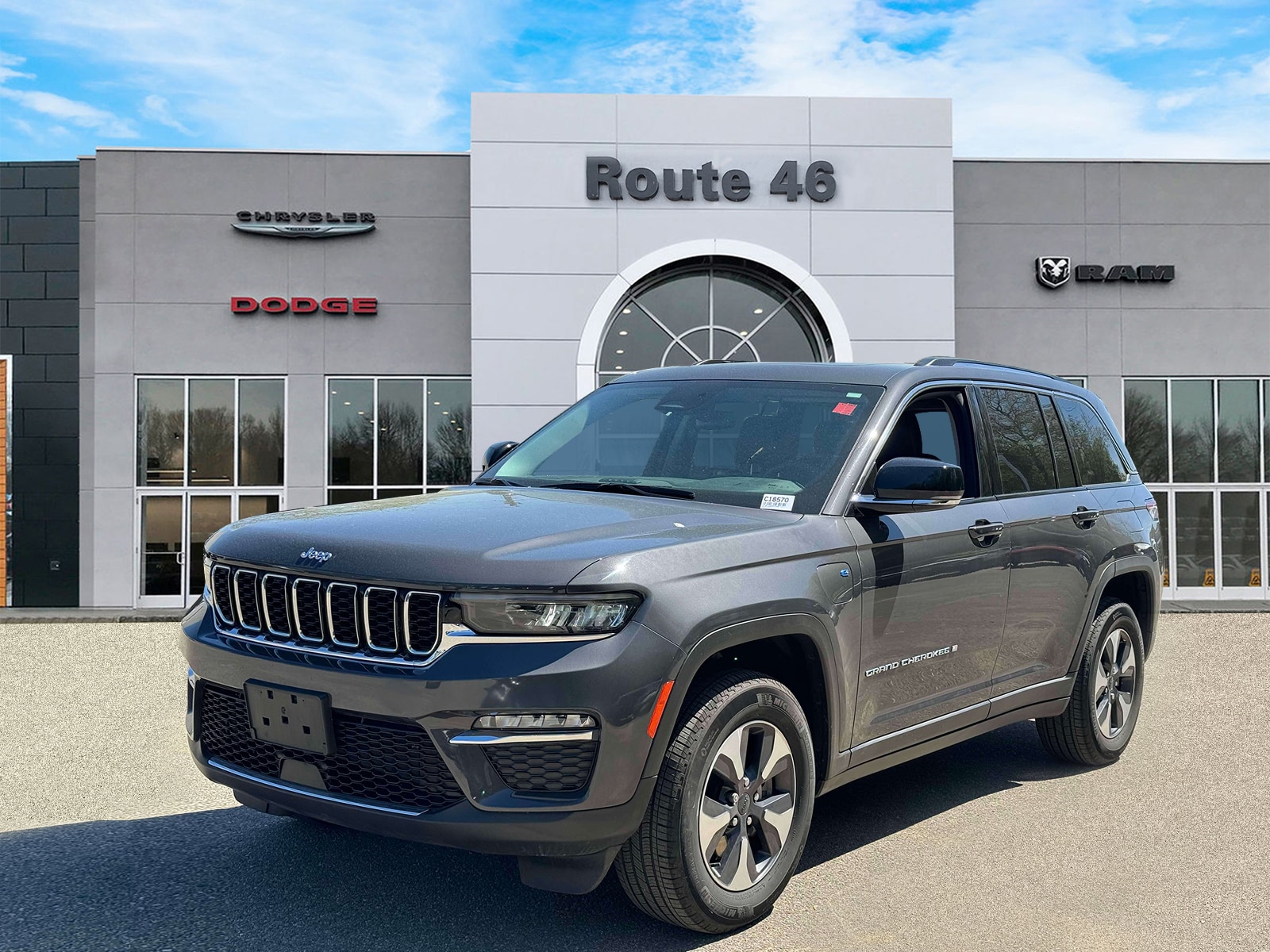 Used 2023 Jeep Grand Cherokee 4xe with VIN 1C4RJYB60PC582713 for sale in Little Falls, NJ