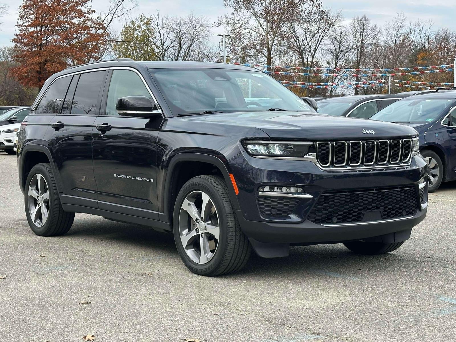 2023 Jeep Grand Cherokee 4xe's photo