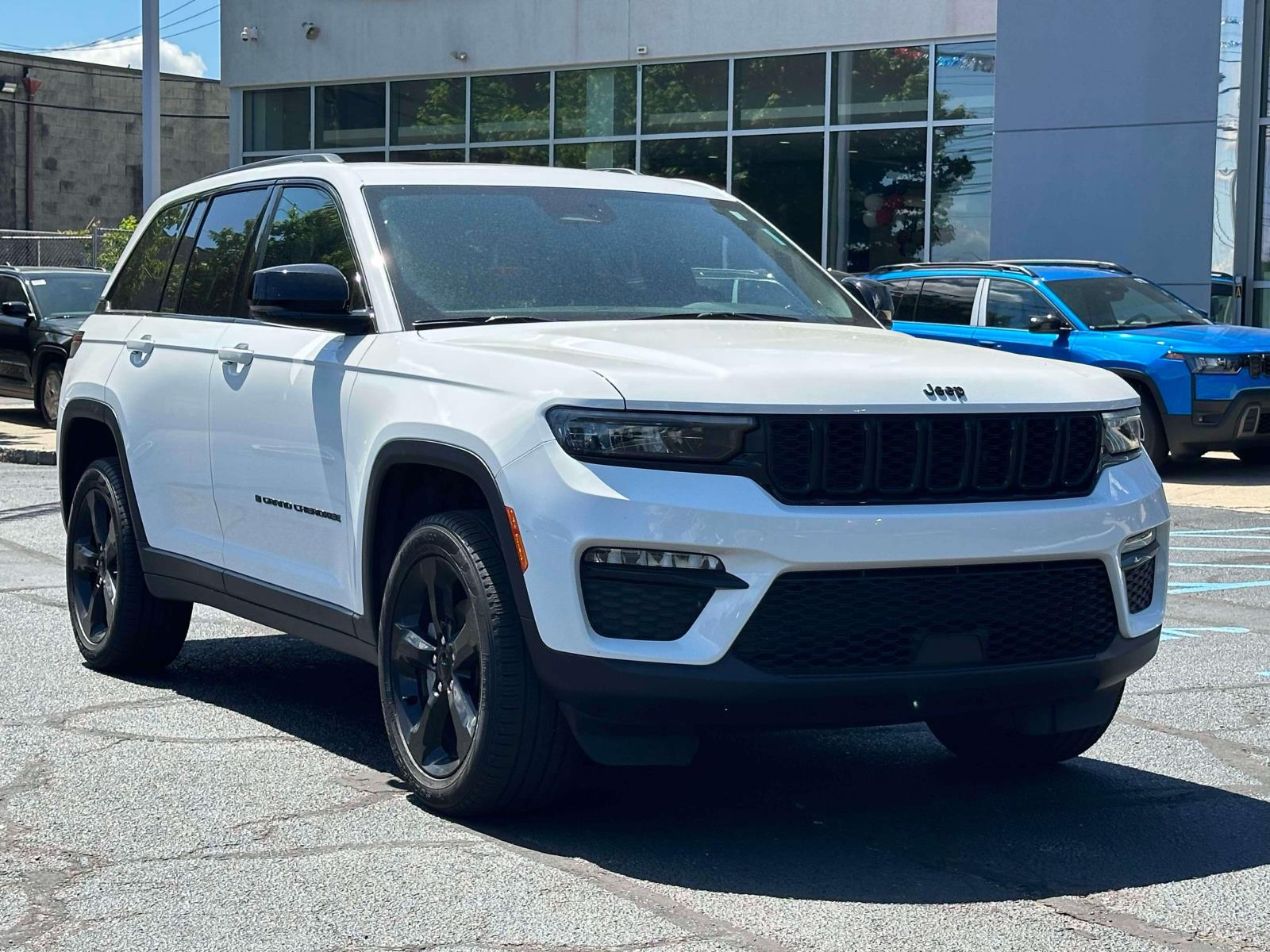 2025 Jeep Grand Cherokee's photo