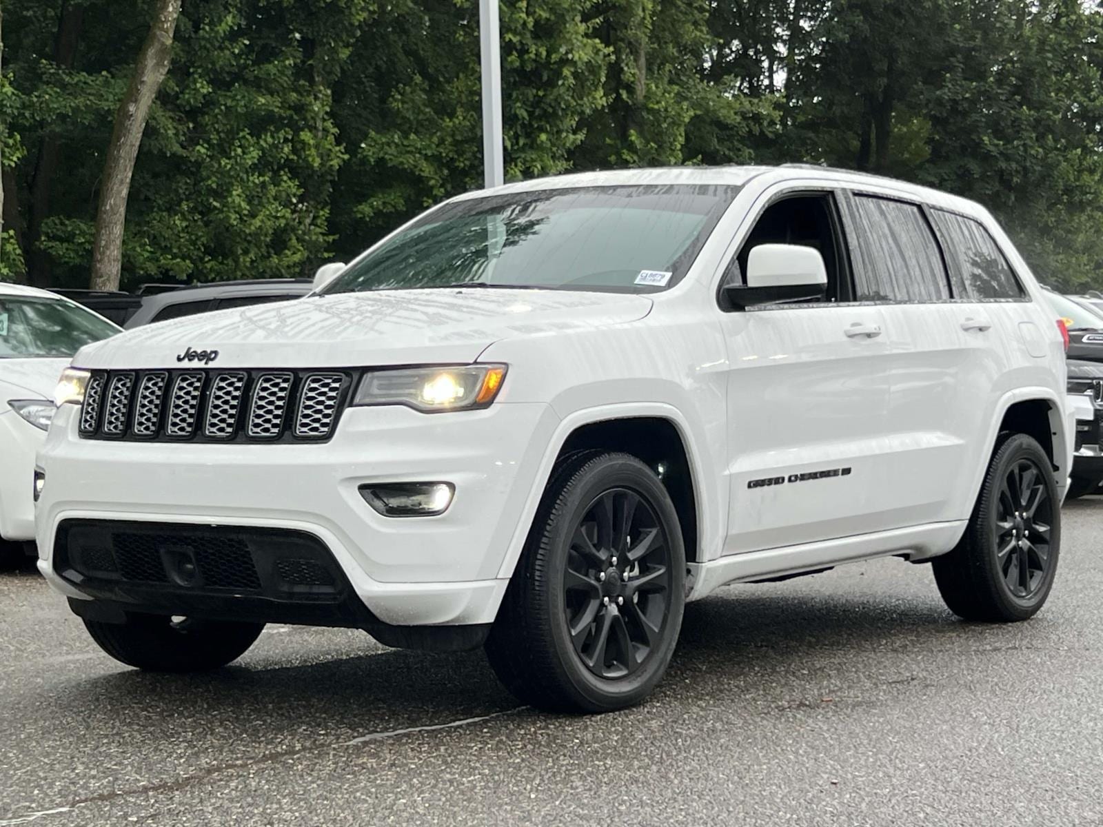 Used 2022 Jeep Grand Cherokee WK Laredo X with VIN 1C4RJFAG1NC150370 for sale in Little Falls, NJ