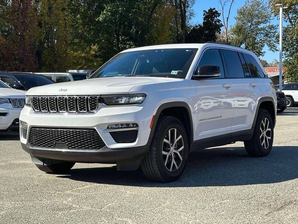 Used 2025 Jeep Grand Cherokee Limited 4x4 Sport Utility