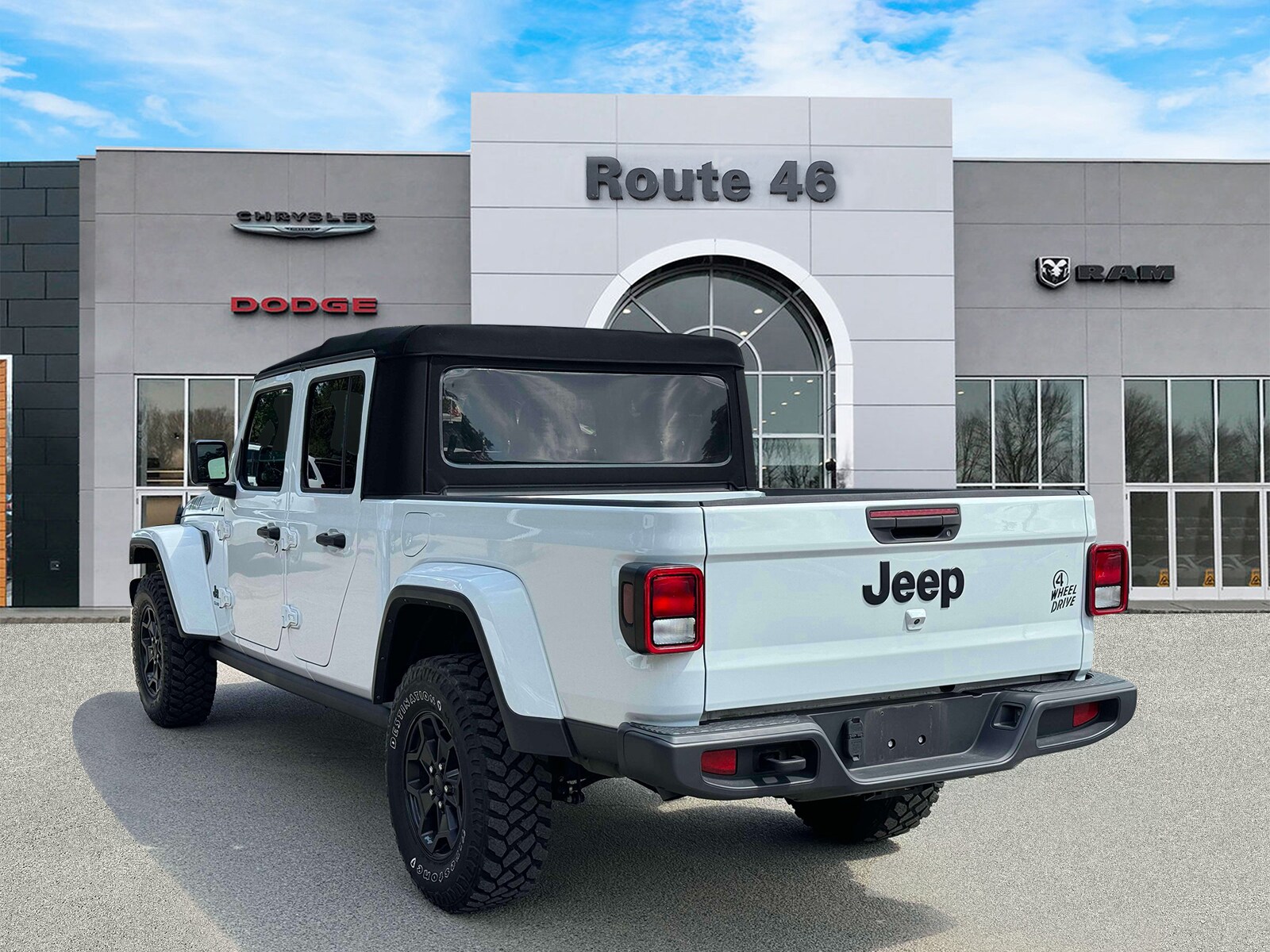 2022 Jeep Gladiator Willys photo 3