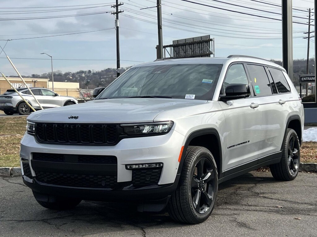 Used 2024 Jeep Grand Cherokee L Limited 4x4 Sport Utility