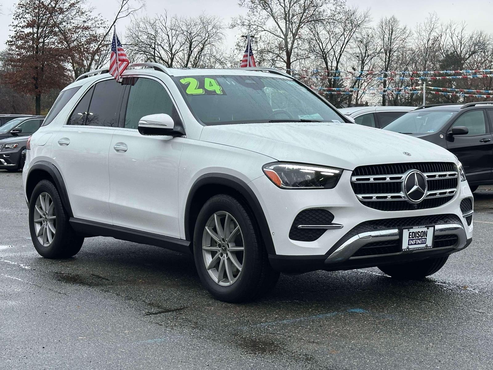 2024 Mercedes-Benz GLE GLE450E's photo