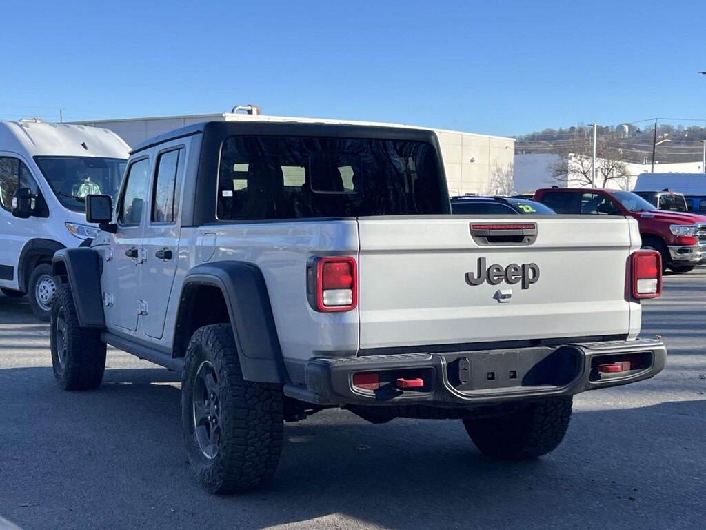 Used 2022 Jeep Gladiator Rubicon 4x4 Crew Cab Pickup