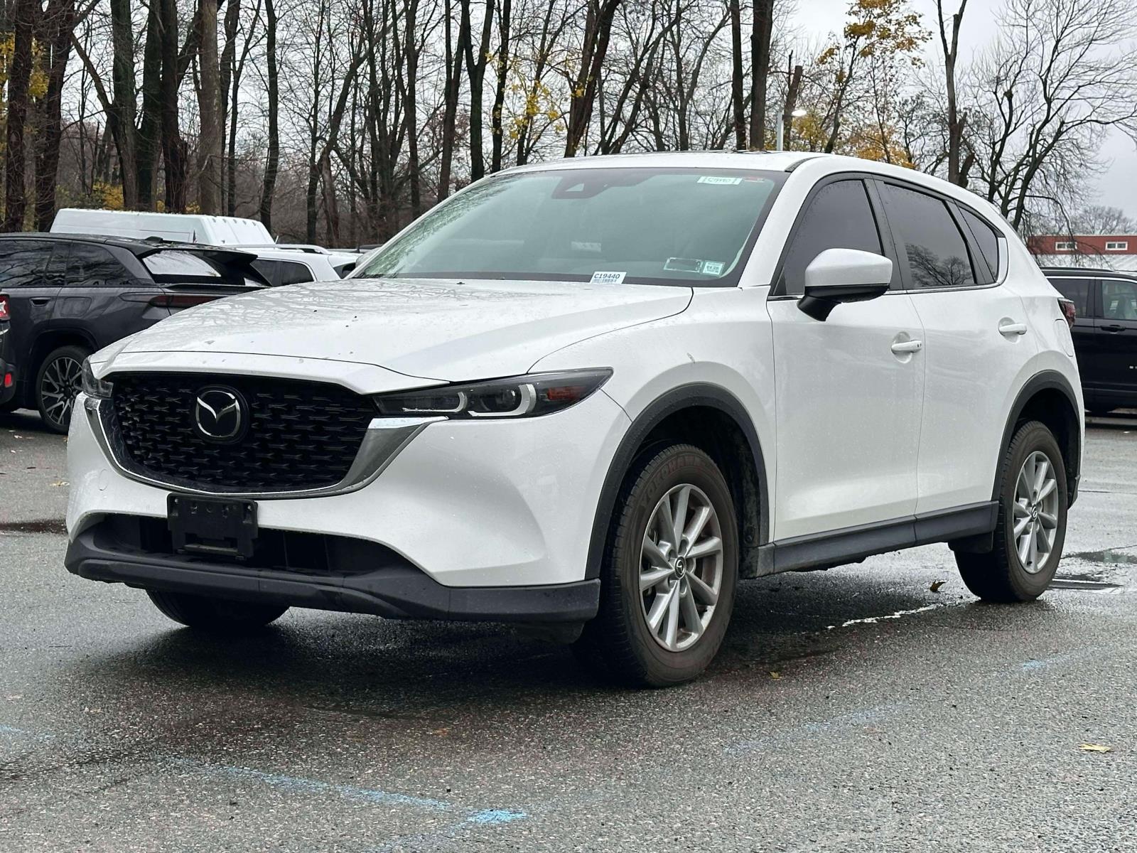 2023 Mazda CX-5 2.5 S Preferred photo 2