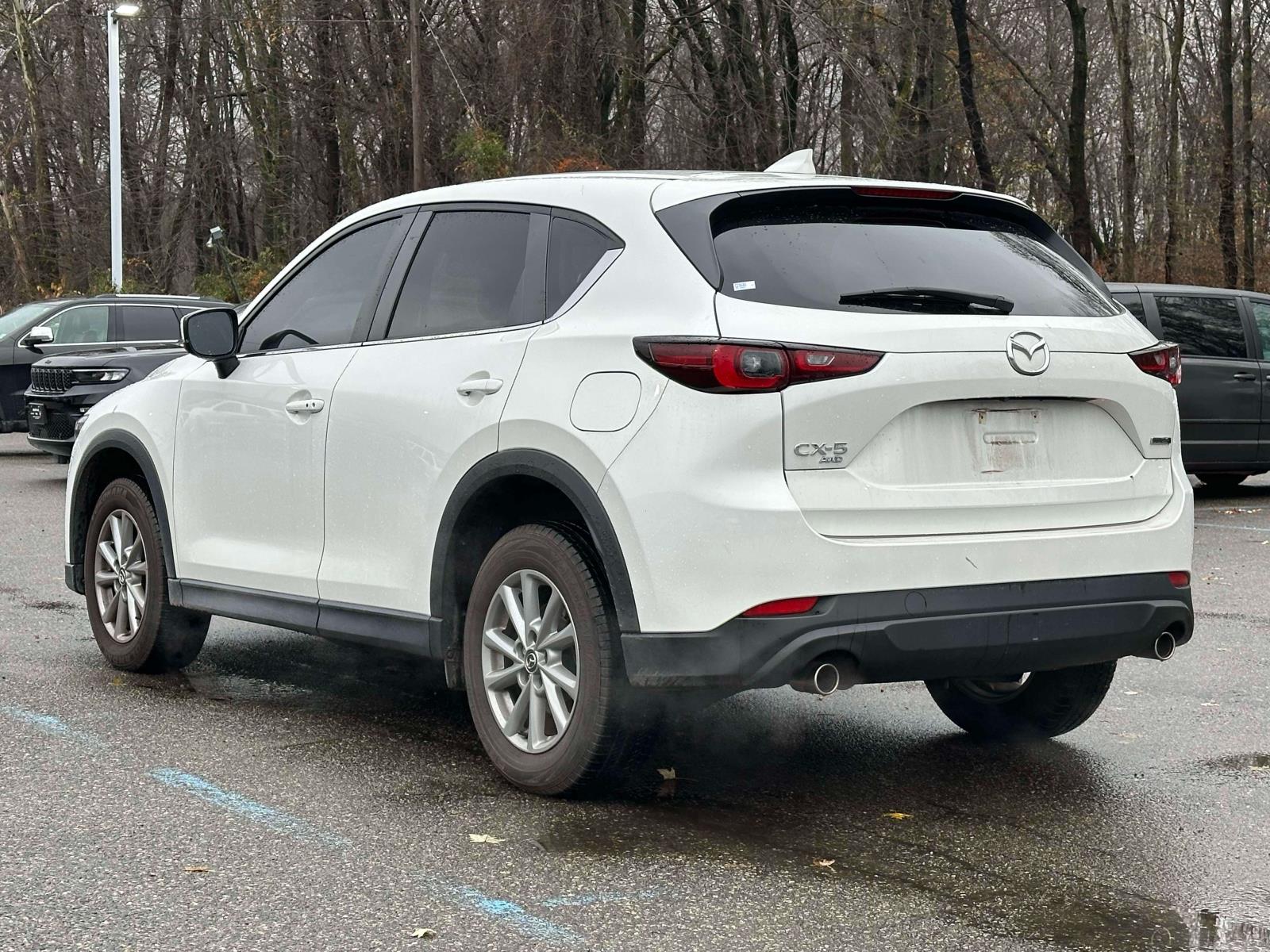 2023 Mazda CX-5 2.5 S Preferred photo 3