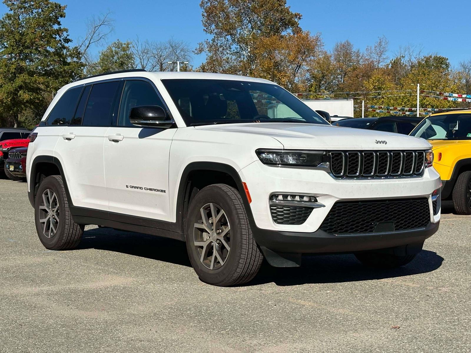 2025 Jeep Grand Cherokee Limited's photo