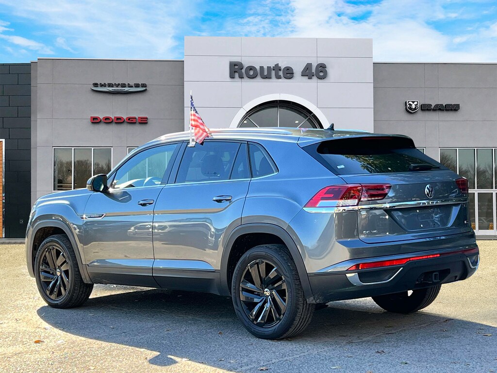 Used 2022 Volkswagen Atlas Cross Sport 3.6L V6 SE w/Technology 4MOTION Sport Utility