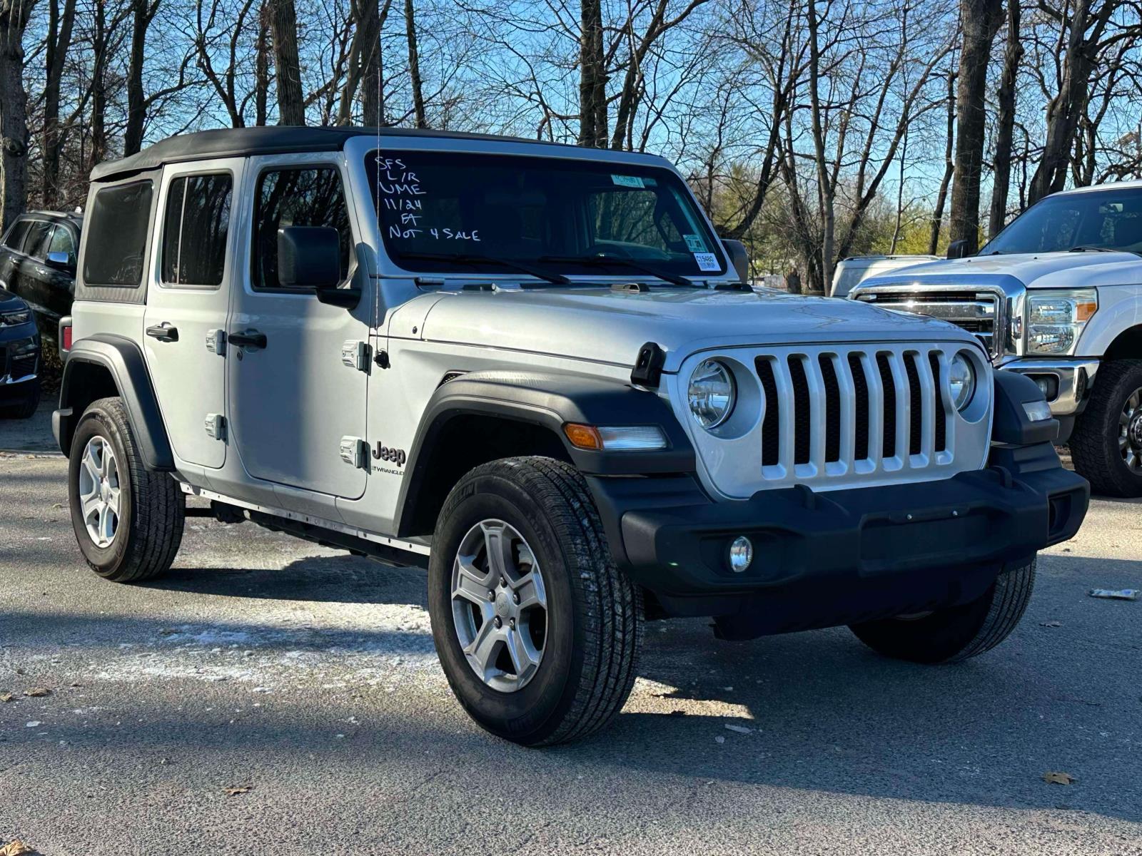 2023 Jeep Wrangler 4-Door Sport S's photo