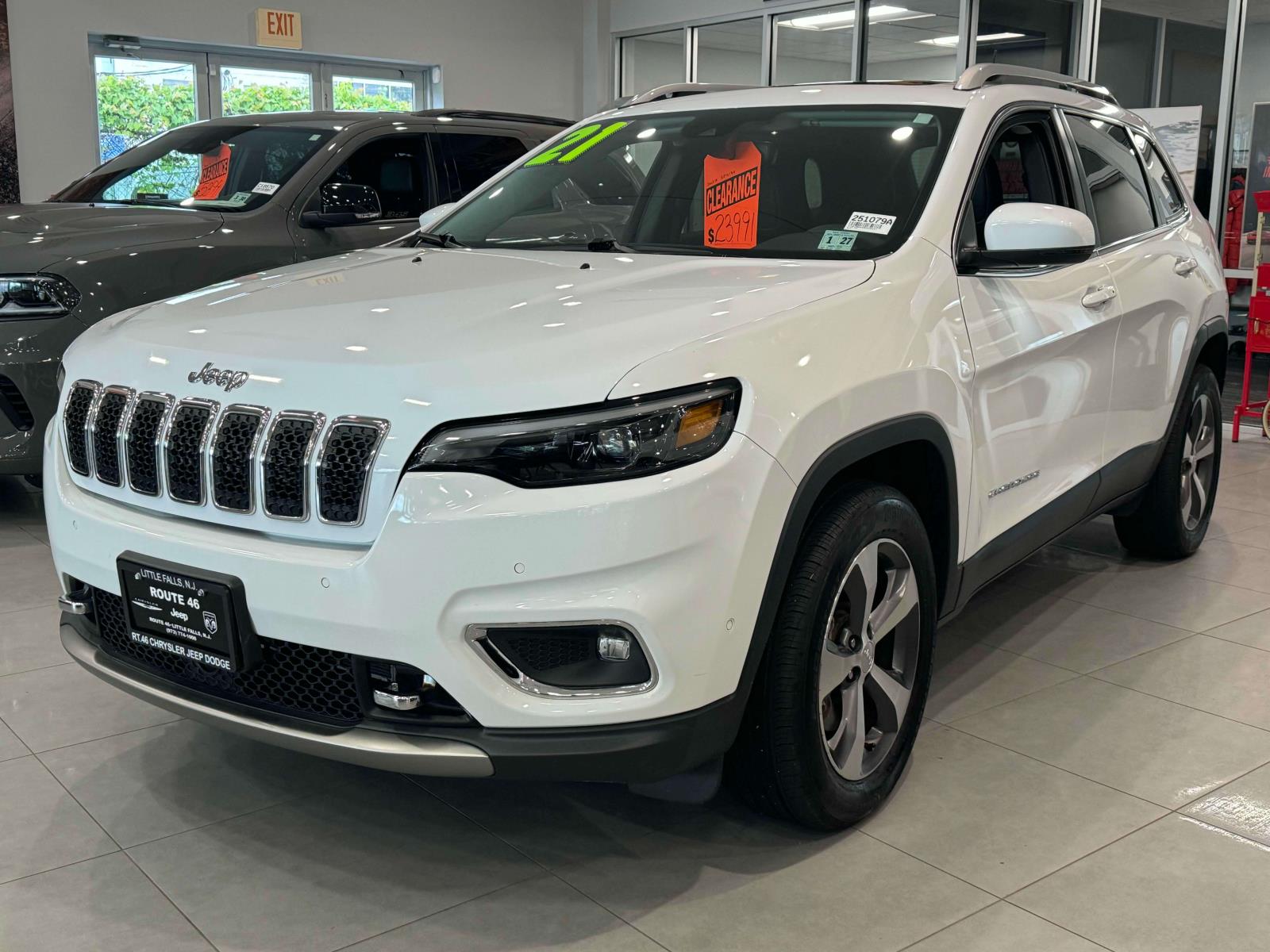 Used 2021 Jeep Cherokee Limited with VIN 1C4PJMDX0MD223437 for sale in Little Falls, NJ