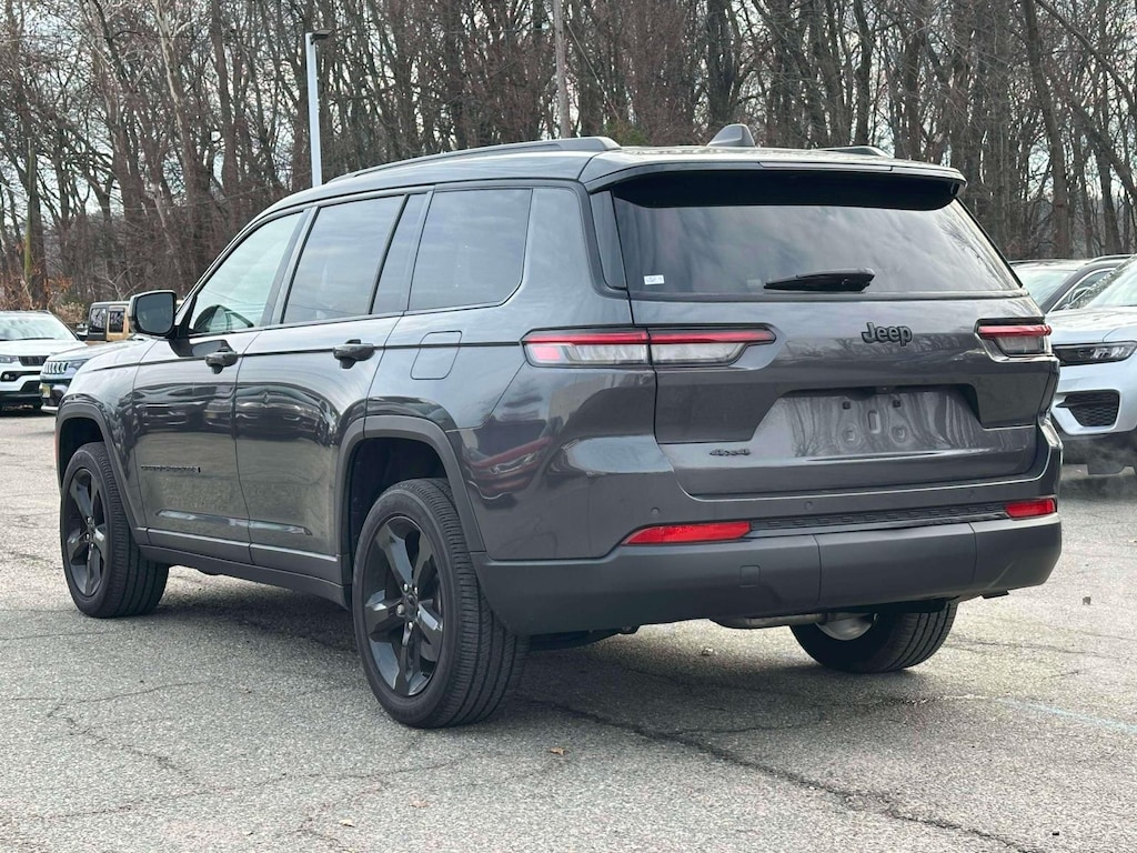 Used 2023 Jeep Grand Cherokee L Altitude 4x4 Sport Utility