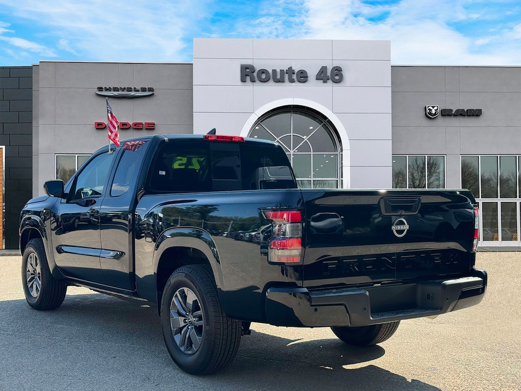 Used 2025 Nissan Frontier King Cab 4x2 SV Extended Cab Pickup