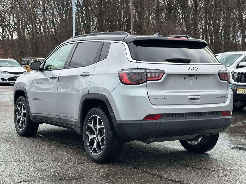 Used 2025 Jeep Compass Limited 4x4 Sport Utility