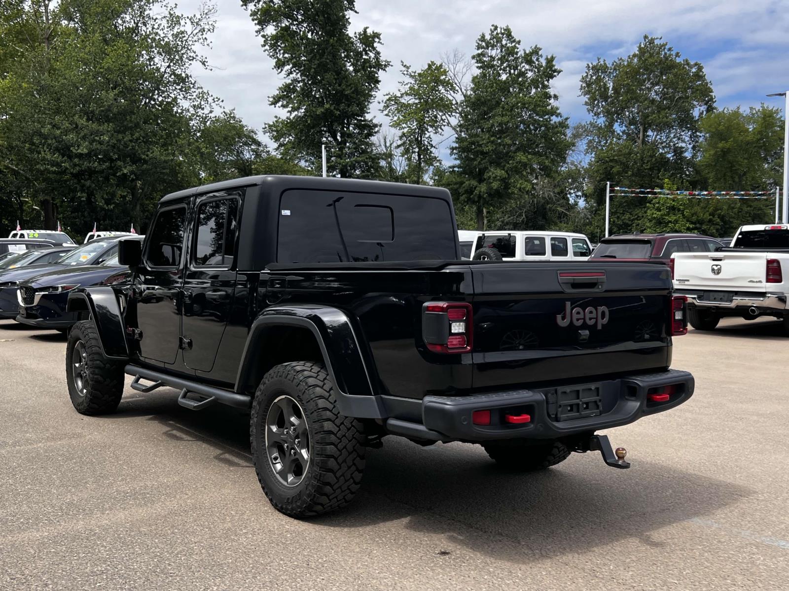 2020 Jeep Gladiator Rubicon photo 3