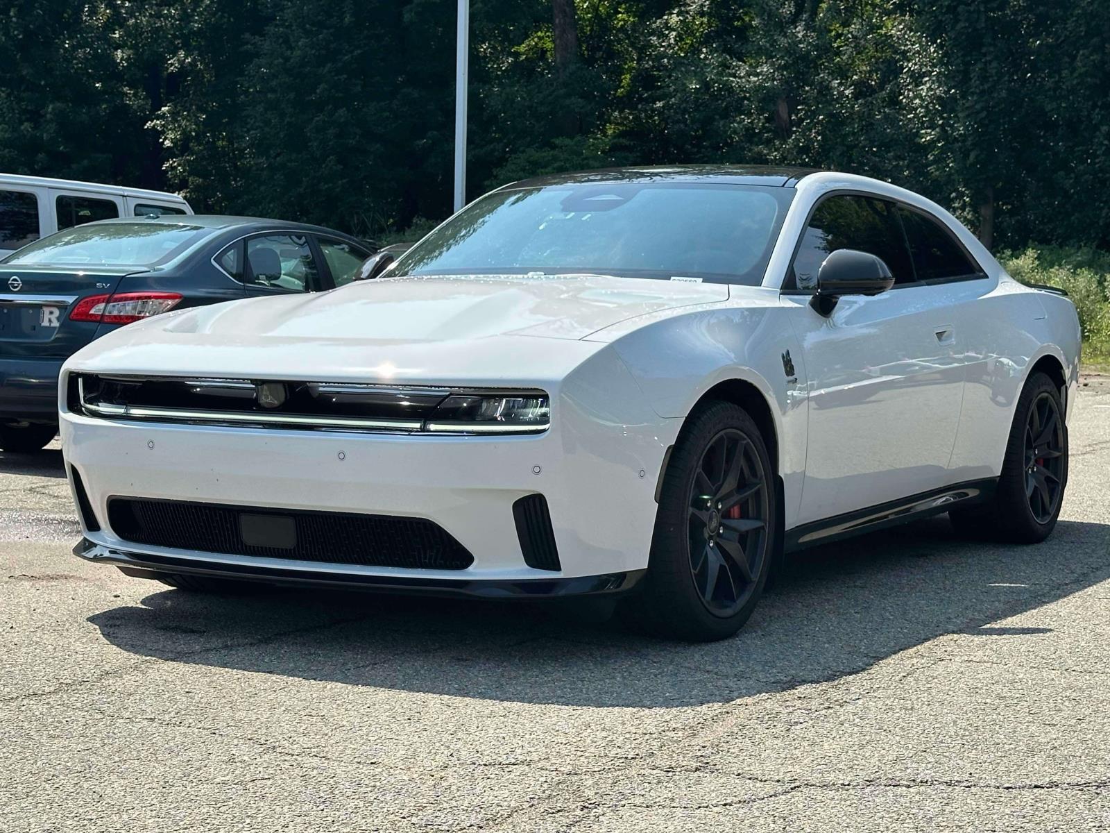 Used 2024 Dodge Charger Daytona Scat Pack with VIN 2C3CDBDK2RR204878 for sale in Little Falls, NJ