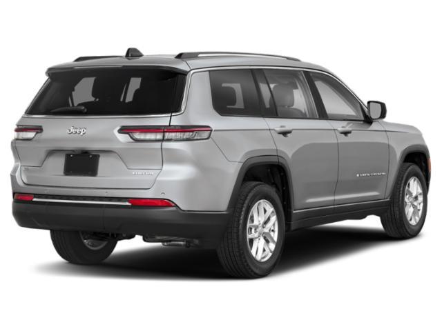 2025 Jeep Grand Cherokee Laredo X photo 2