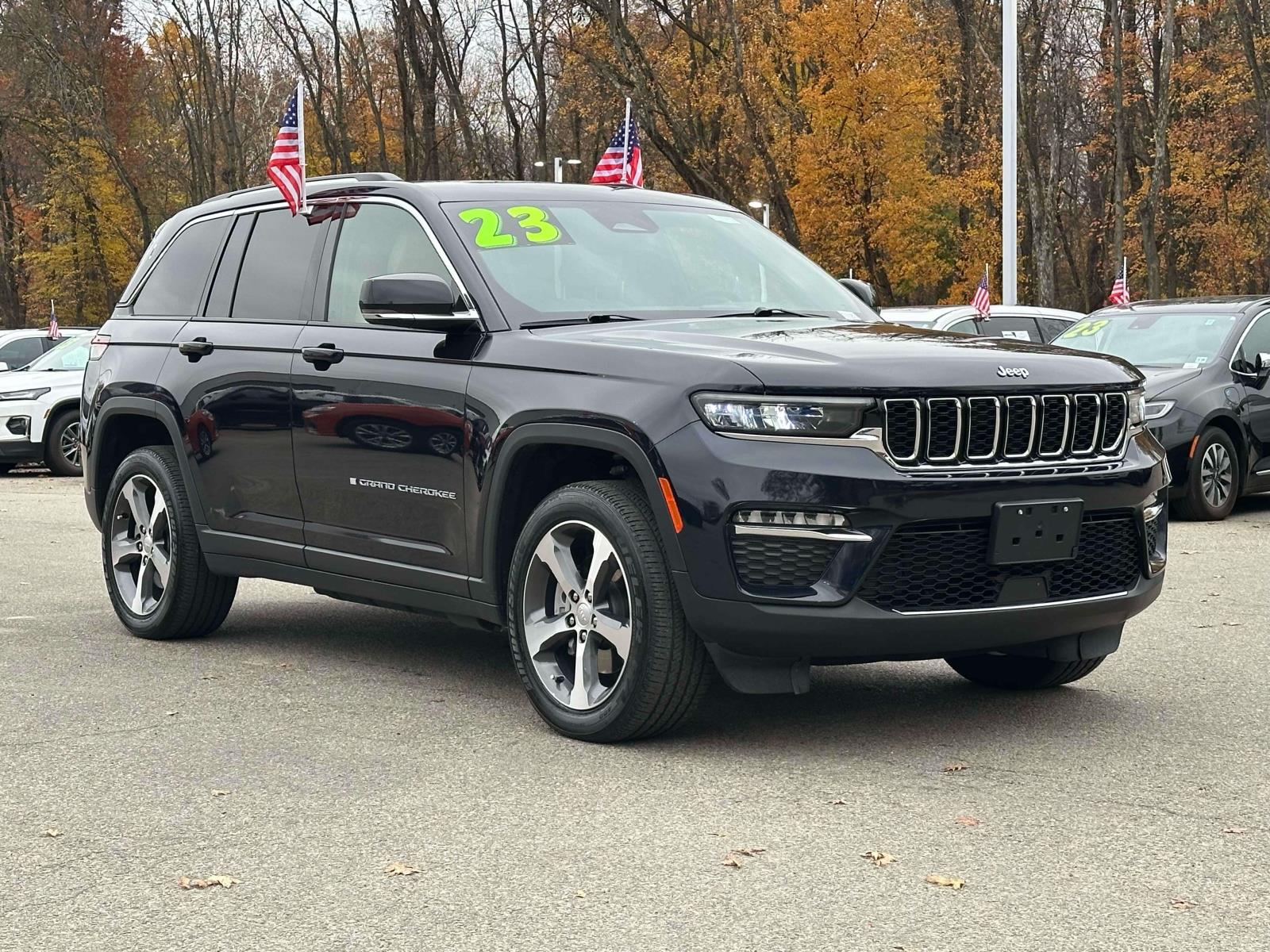 2023 Jeep Grand Cherokee 4xe's photo