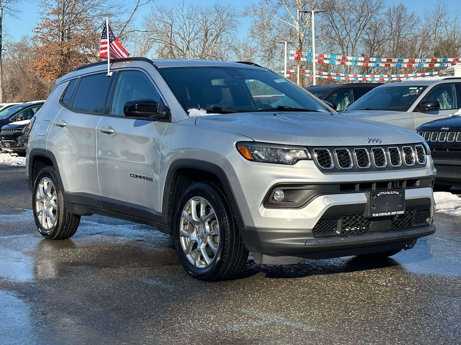 2024 Jeep Compass Latitude Lux
