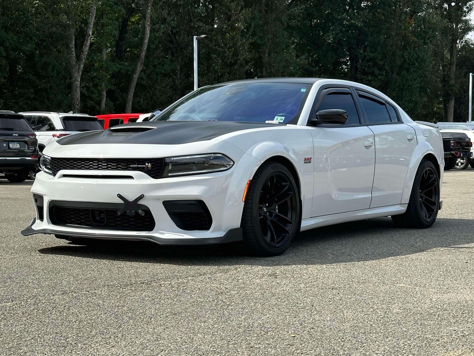 2023 Dodge Charger Scat Pack Widebody photo 2