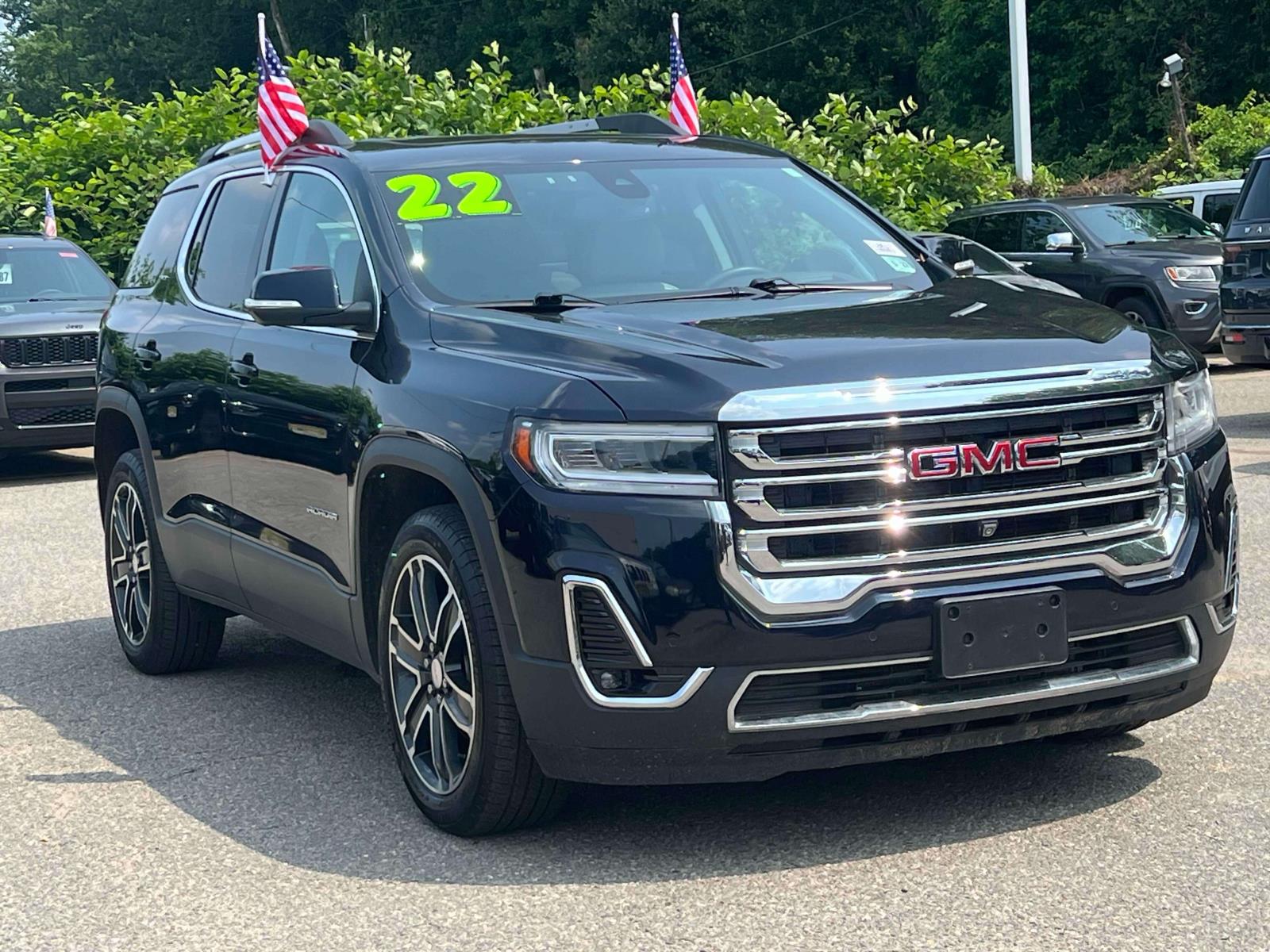 Used 2022 GMC Acadia SLT with VIN 1GKKNULS8NZ158835 for sale in Little Falls, NJ