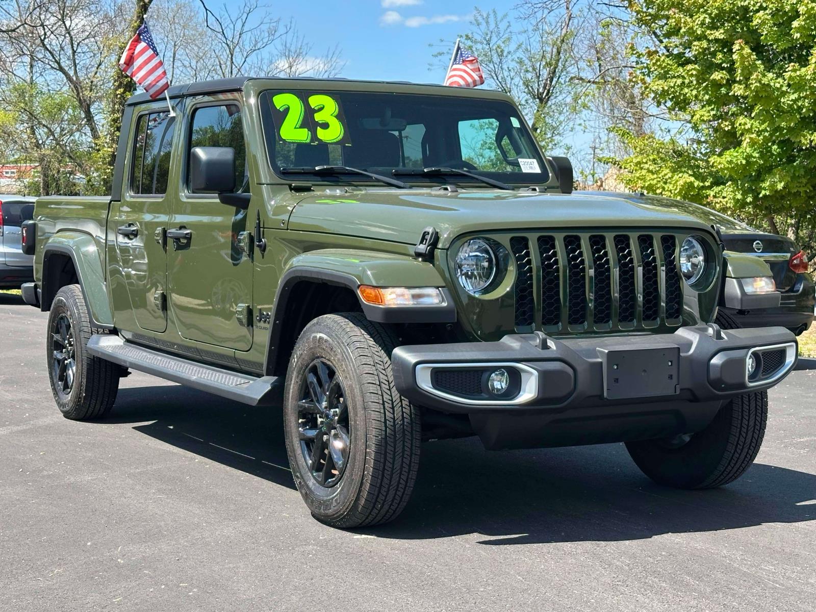 2023 Jeep Gladiator Sport S's photo