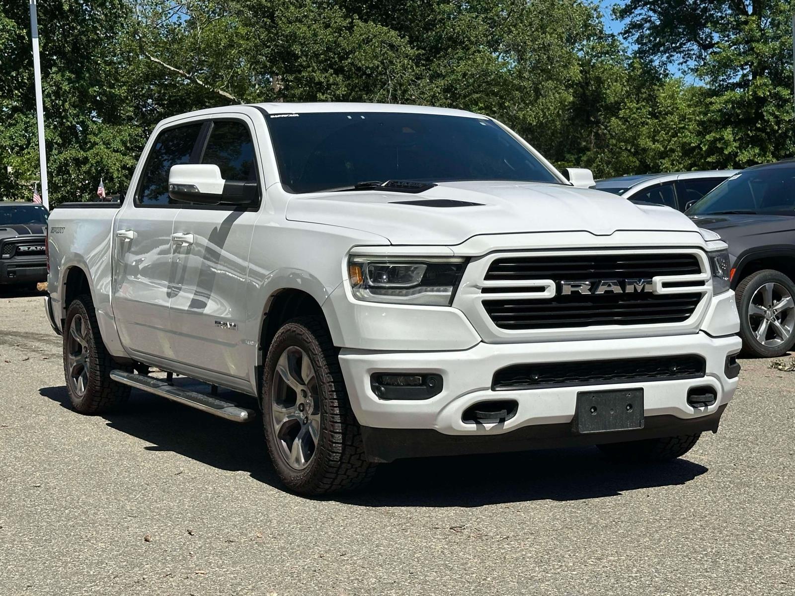2023 RAM 1500 Laramie 4x4 Crew Cab 5'7's photo