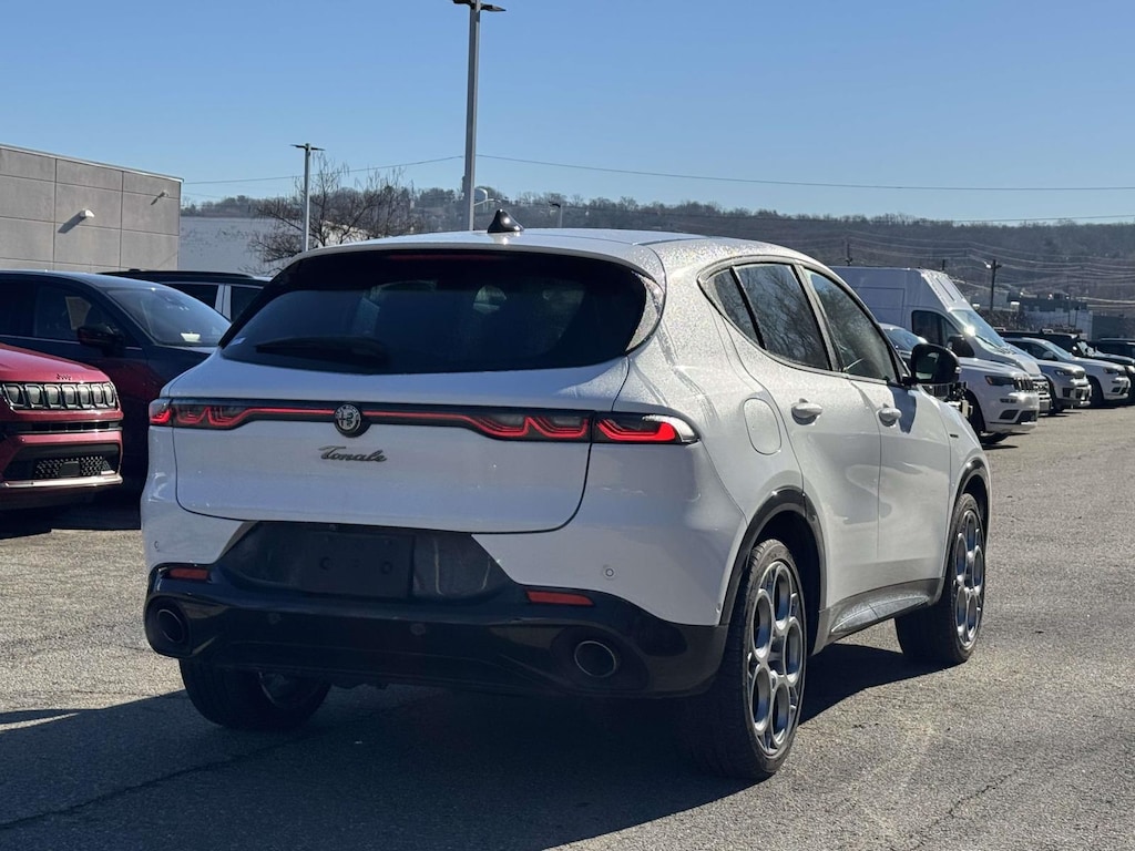 Used 2024 Alfa Romeo Tonale Veloce EAWD Sport Utility
