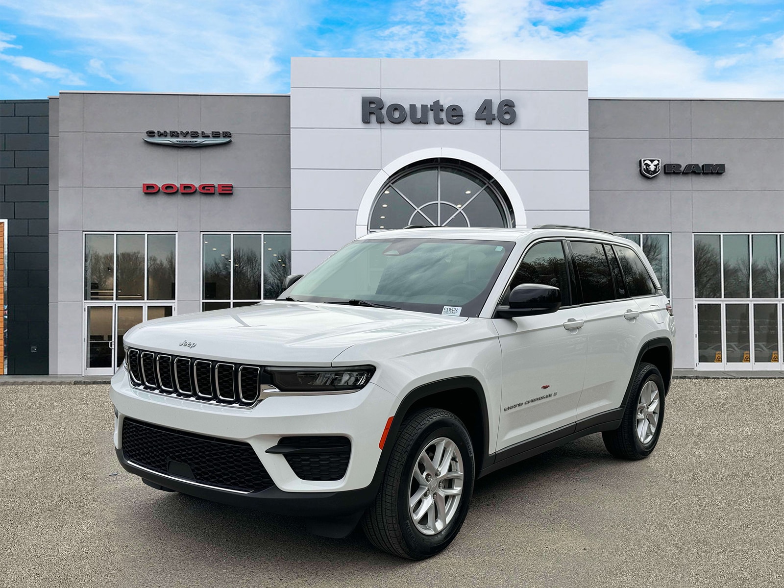 Used 2024 Jeep Grand Cherokee Laredo with VIN 1C4RJHAG1RC243293 for sale in Little Falls, NJ