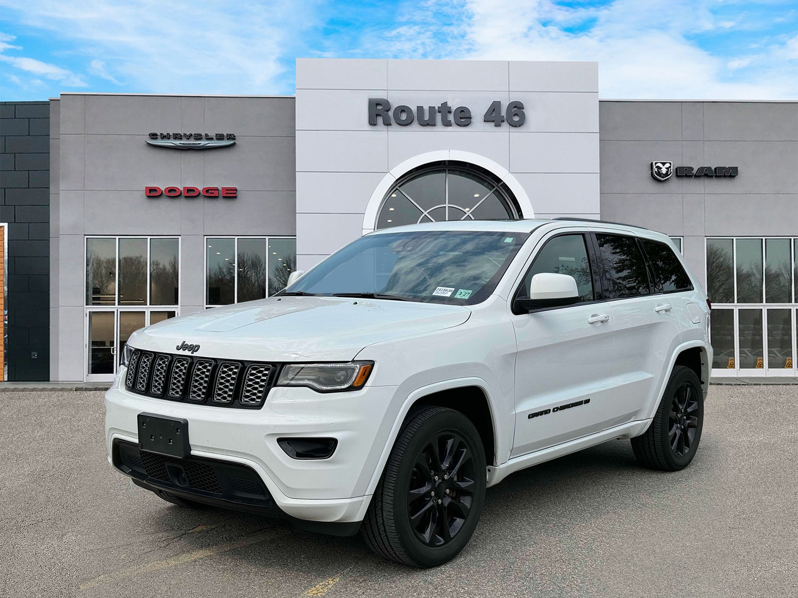 Used 2022 Jeep Grand Cherokee WK Laredo X with VIN 1C4RJFAG4NC140593 for sale in Little Falls, NJ