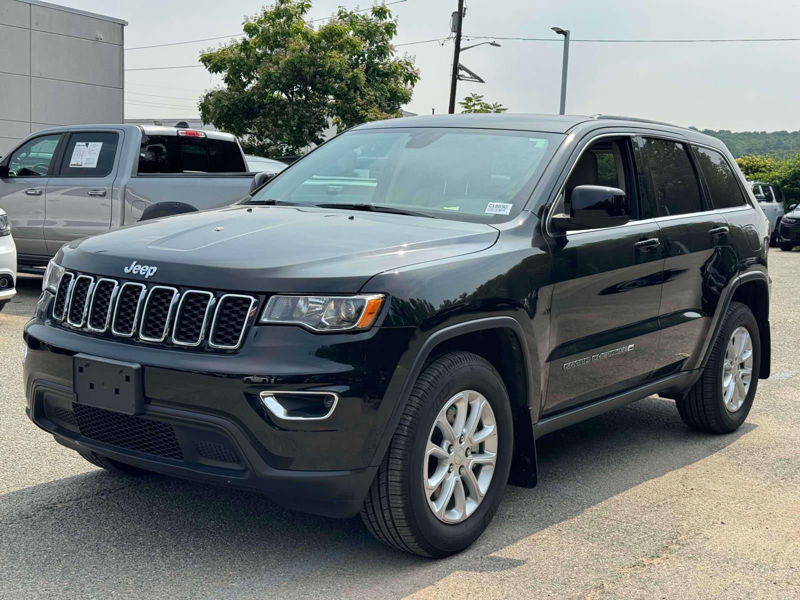 Used 2022 Jeep Grand Cherokee WK Laredo E with VIN 1C4RJFAG6NC163017 for sale in Little Falls, NJ