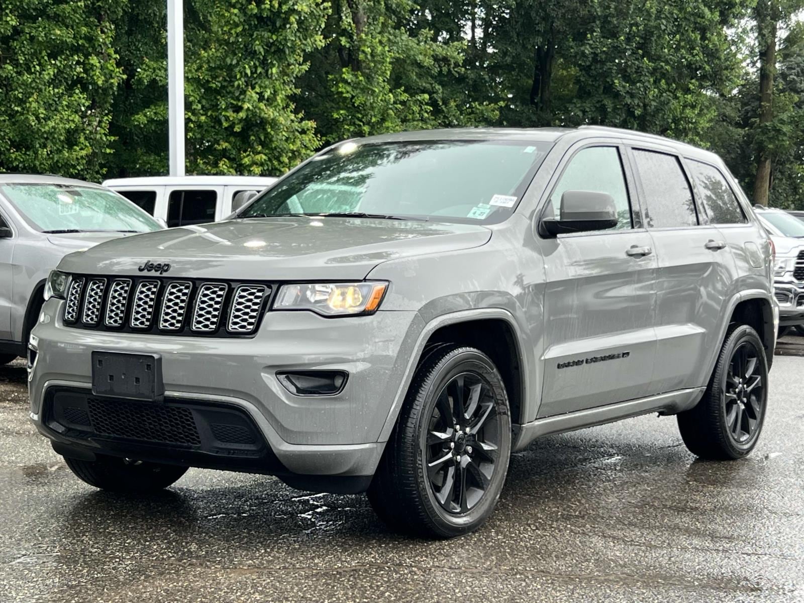 Used 2022 Jeep Grand Cherokee WK Laredo X with VIN 1C4RJFAG3NC148040 for sale in Little Falls, NJ