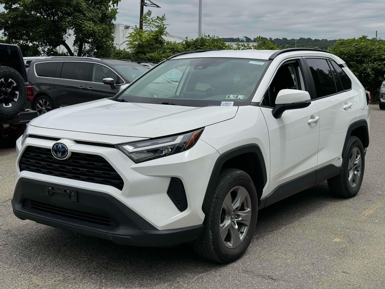 Used 2022 Toyota RAV4 XLE with VIN 4T3RWRFV2NU081258 for sale in Northfield, Minnesota