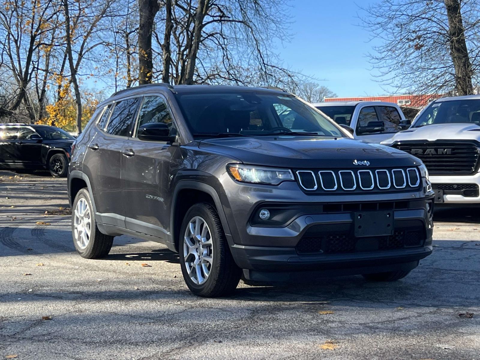 2022 Jeep Compass Latitude Lux's photo