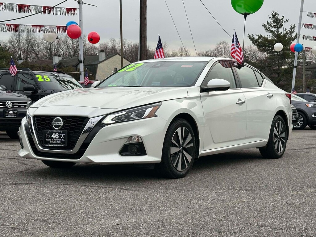 Used 2022 Nissan Altima 2.5 SL Sedan