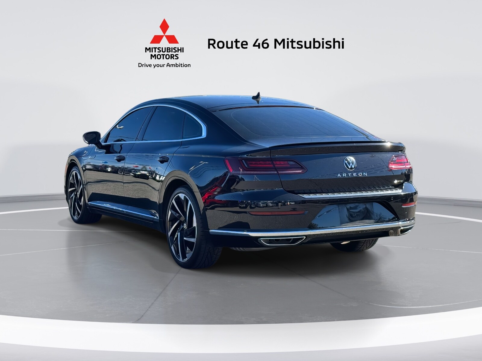 2021 Volkswagen Arteon SEL Premium R-Line photo 3