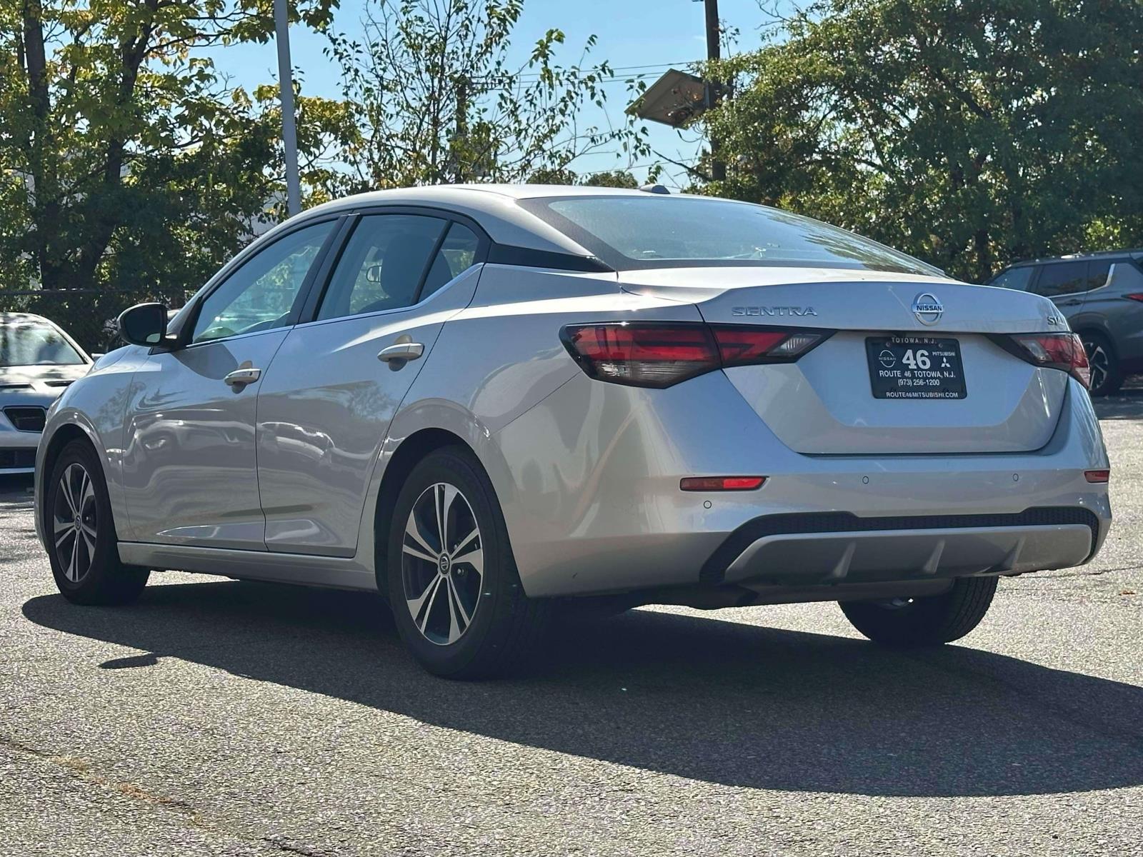 2023 Nissan Sentra SV photo 3