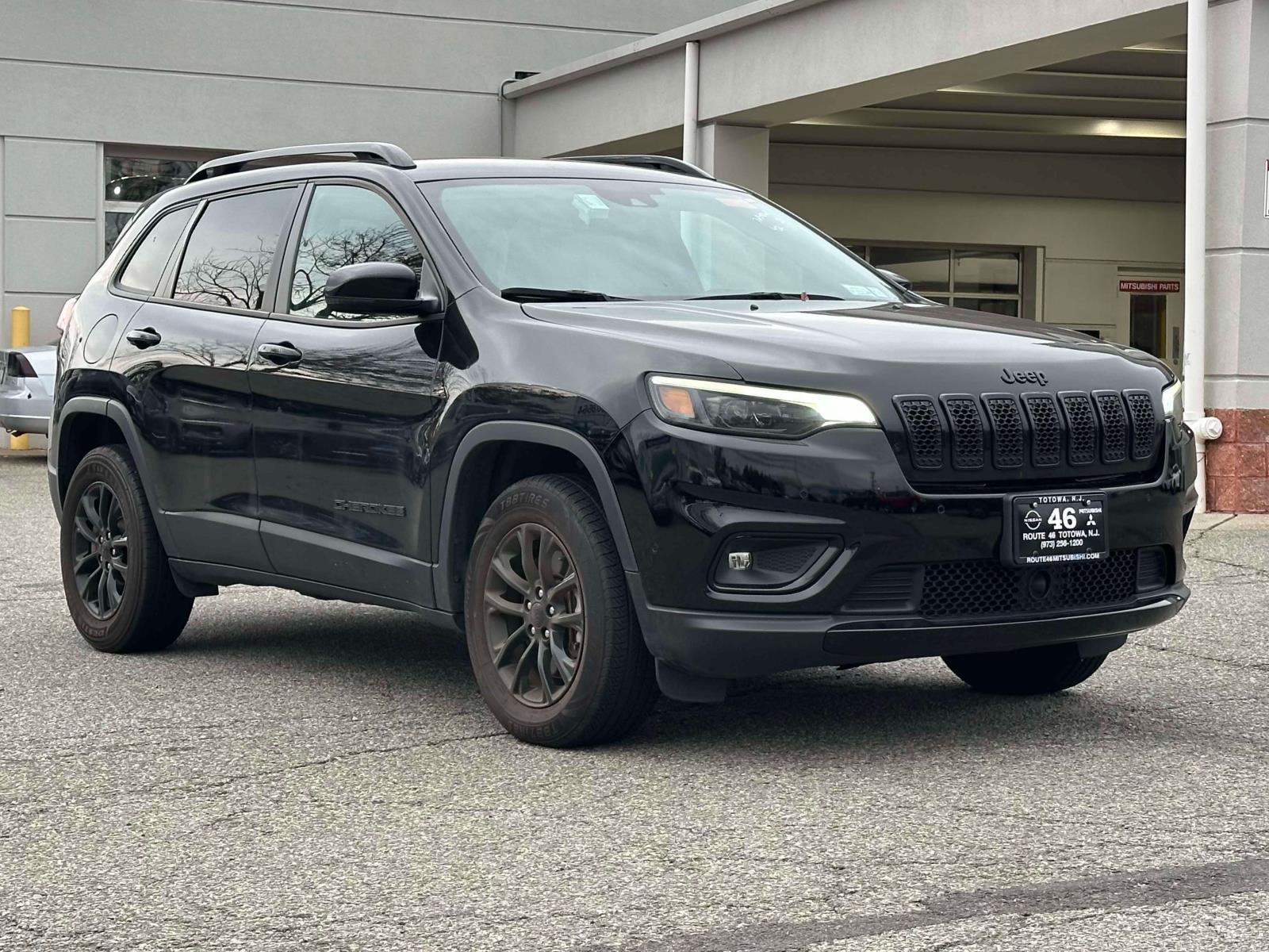 2023 Jeep Cherokee Altitude Lux's photo