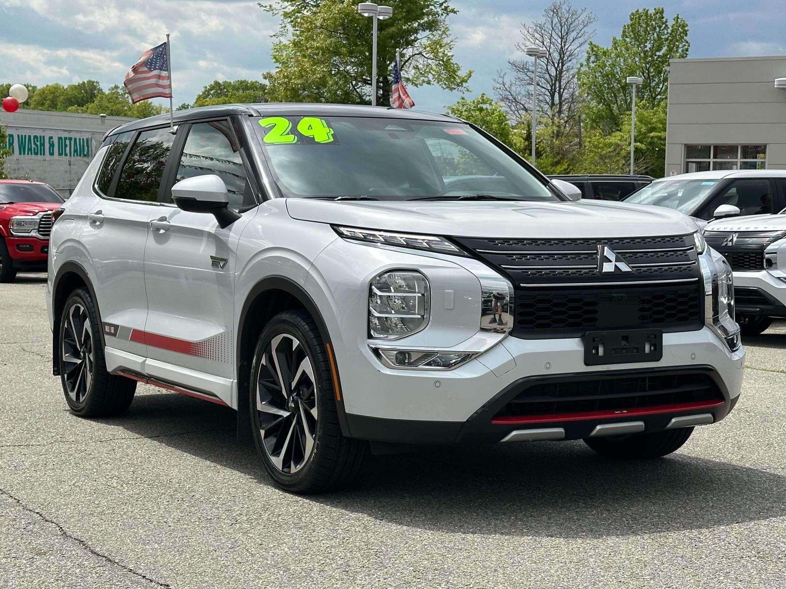 2024 Mitsubishi Outlander Plug-in Hybrid RALLIART S-AWC's photo