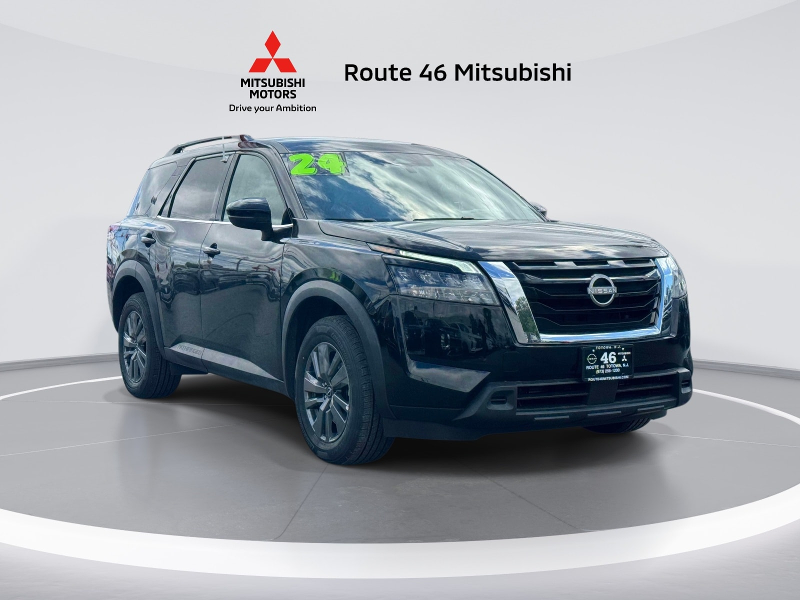 2024 Nissan Pathfinder SV 4WD's photo