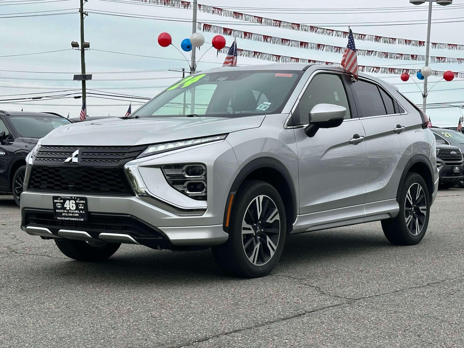 2024 Mitsubishi Eclipse Cross SEL photo 2
